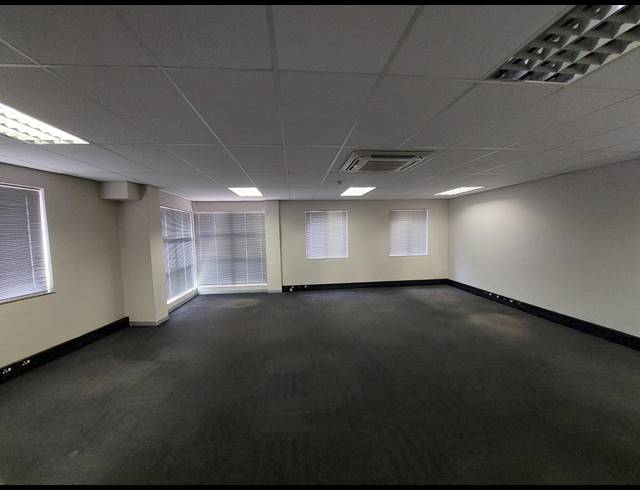 469M² OFFICE TO LET IN GREENSTONE HILL
